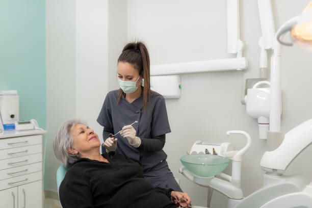 Best Emergency Gum Treatment in Hollister, CA